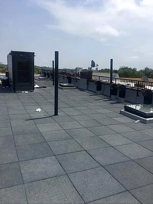 Rented by EXR | media 30