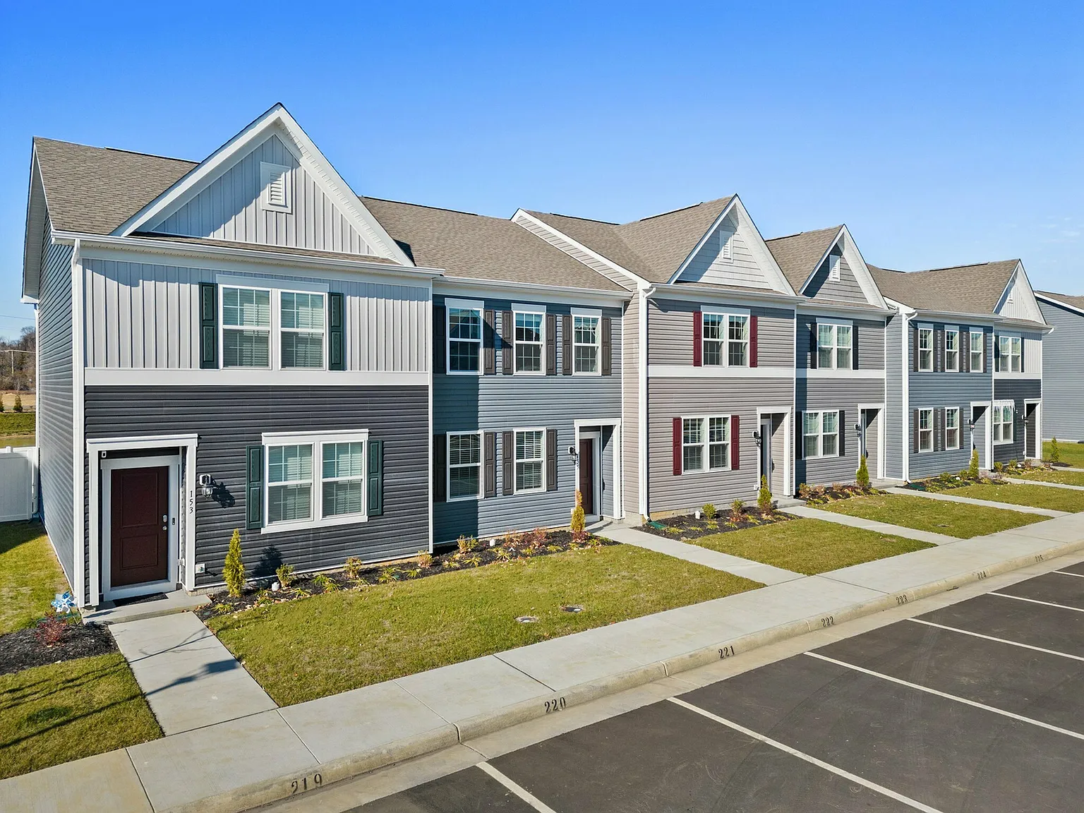 West Wind Townhomes — Photo 2