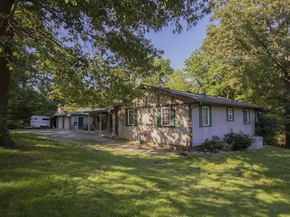 72 Holt Rd, Kuttawa, KY 42055
