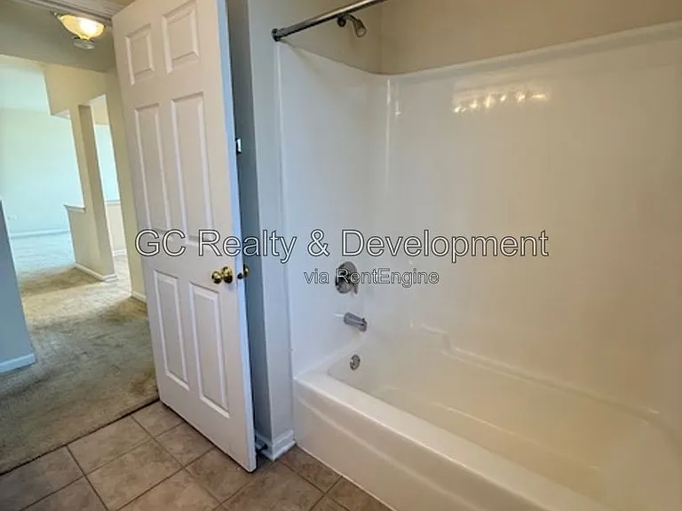 515 Main St #401 — Photo 11