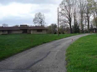 4450 Ranchwood Rd, Akron, OH 44333
