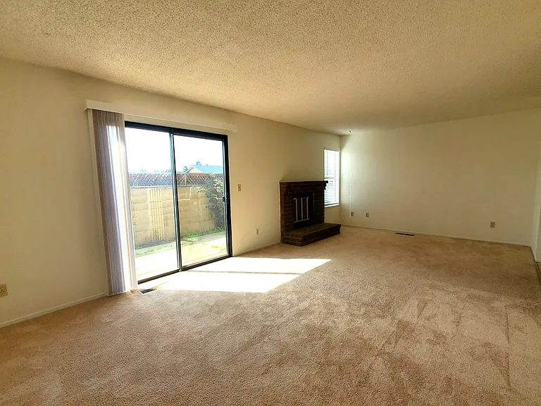 37763 Cedar Blvd — Photo 7