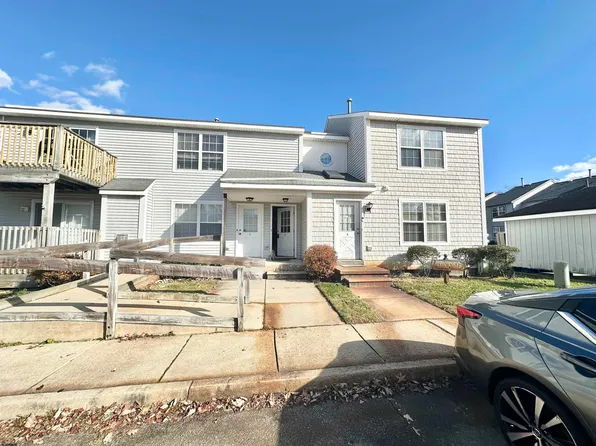 7 Oyster Bay Rd APT B-7b, Absecon, NJ 08201