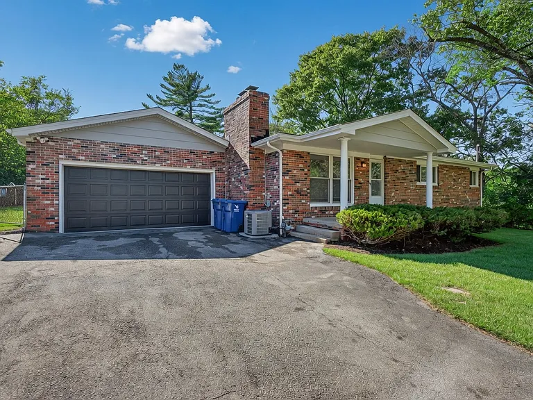 2544 Spring Forest Rd — Photo 2