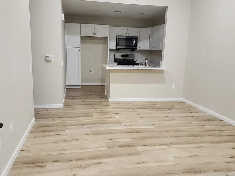 Creekside Senior Apartments — Photo 24