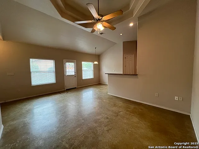 327 Oelkers Dr #B — Photo 5