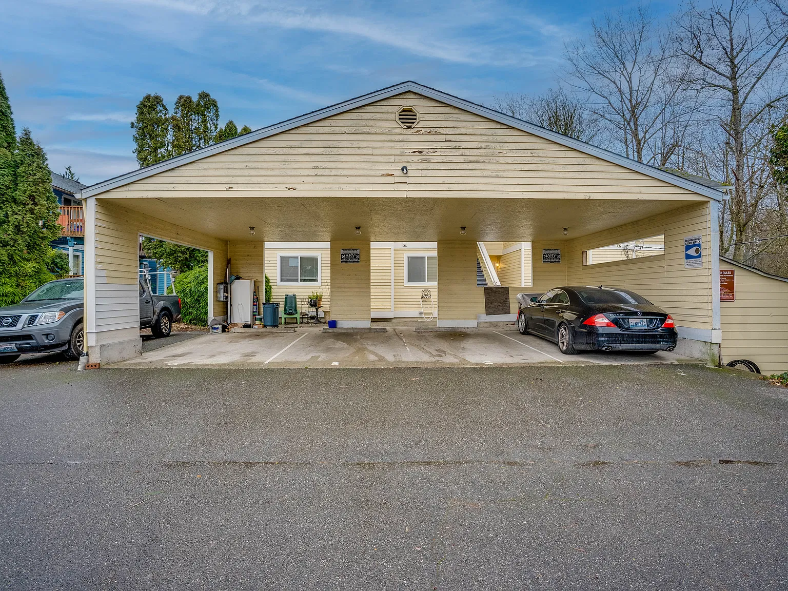 2 bed, 810 sqft, $2,050 — Photo 2