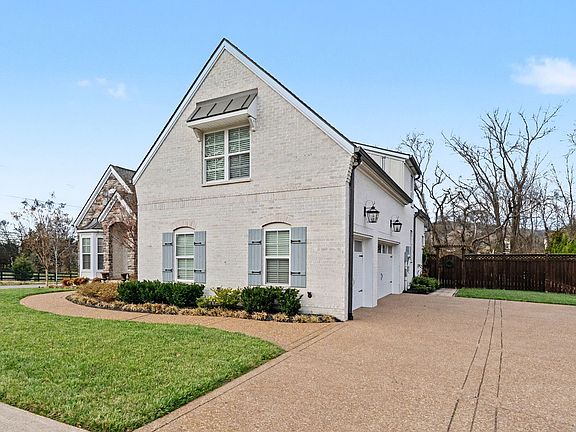 5th image of 103 Flintshire Ln
