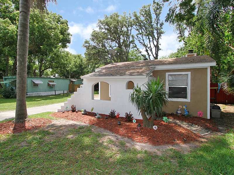 1st image of 2866 Apopka Ln