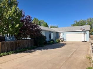155 Buchanan St, Laramie, WY 82070