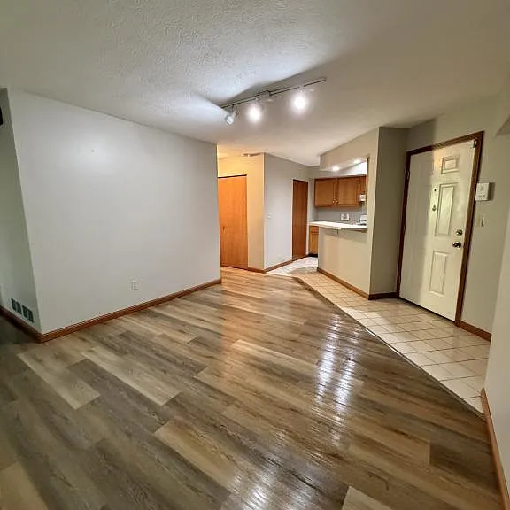 4046 Saint Andrews Ct #1 — Photo 3