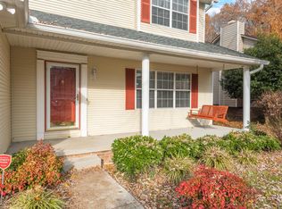 1560 Pheasants Glen Dr, Knoxville, TN 37923