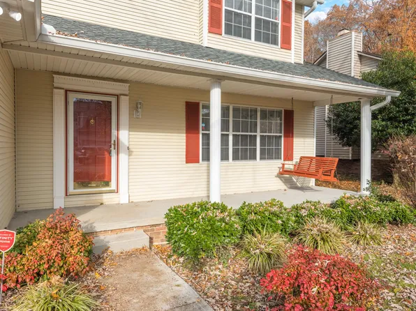 1560 Pheasants Glen Dr, Knoxville, TN 37923