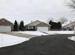 1594 Lilac Ct, Hobart, IN 46342