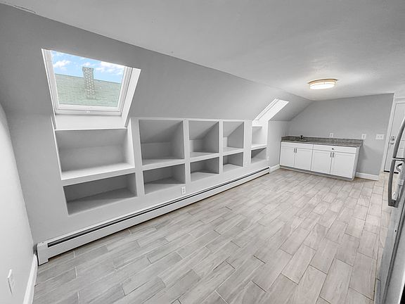 3rd image of 58-62 Wilson St #3