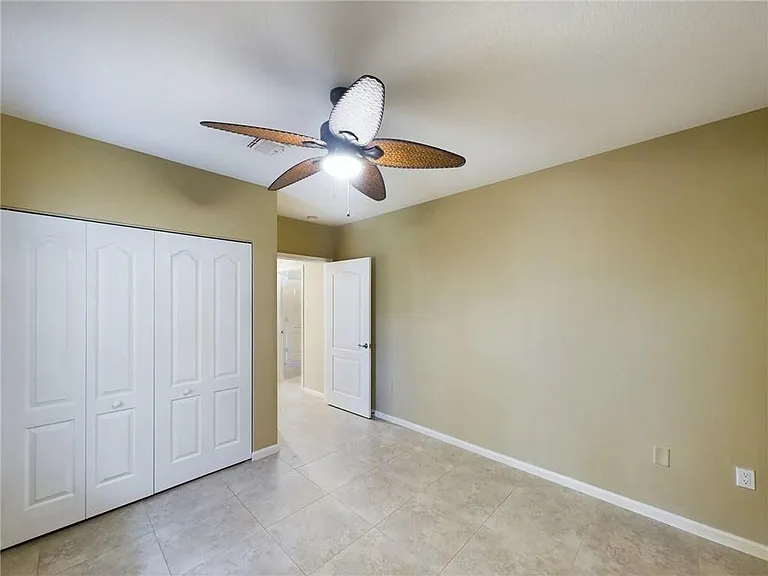 5020 Fairways Cir #J205 — Photo 20