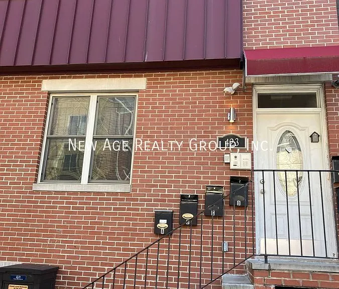 423 N 40th St #A — Photo 2