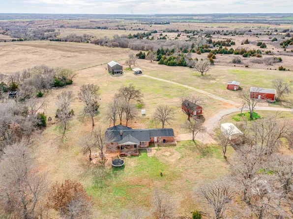 1665 County Road 1380, Chickasha, OK 73018