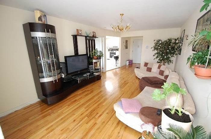 1st image of 155 Bay 20 St #3D