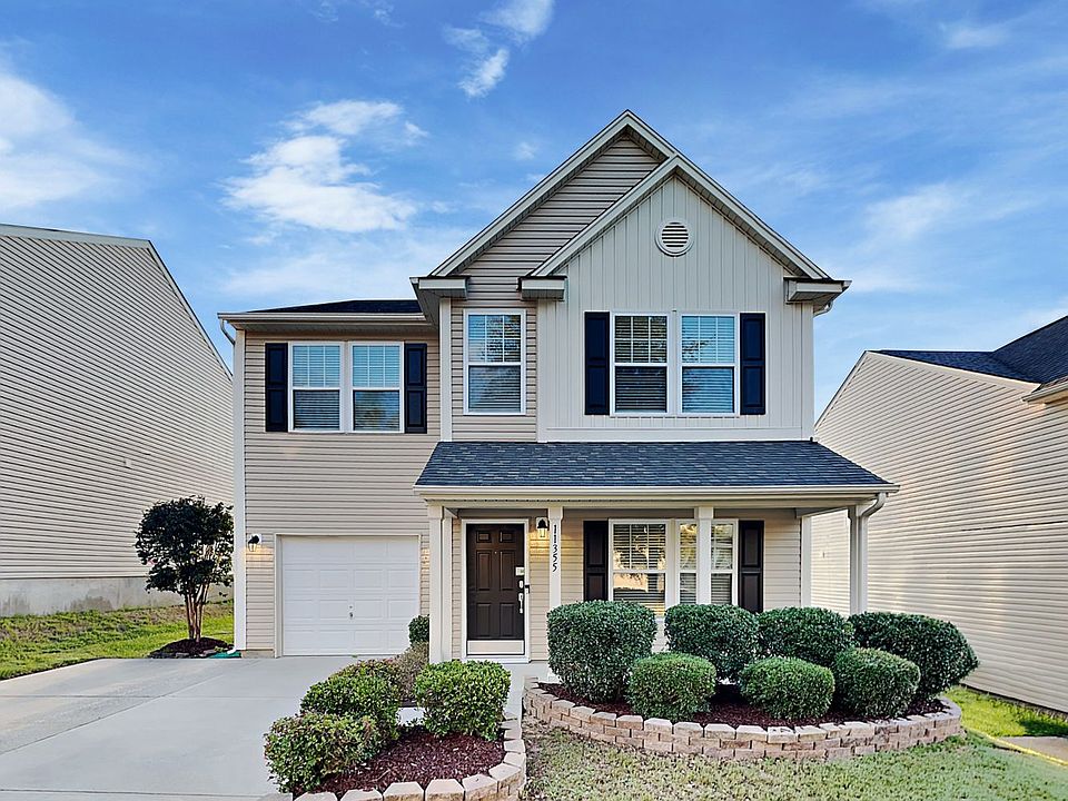 1st image of 11355 Breezehill Ln