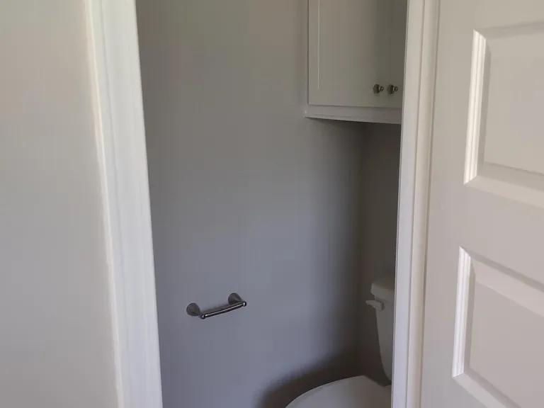 560 Silver Hill Dr — Photo 12