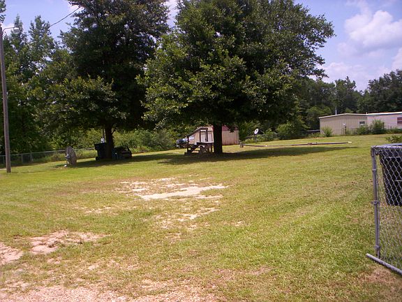 main section land / fenced