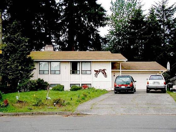 1st image of 10008 NW 29th Ave