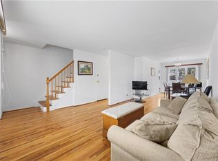 2721 E 64th St, Brooklyn, NY