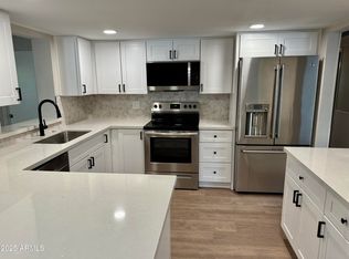 1214 E LAS PALMARITAS Drive, Phoenix, AZ 85020