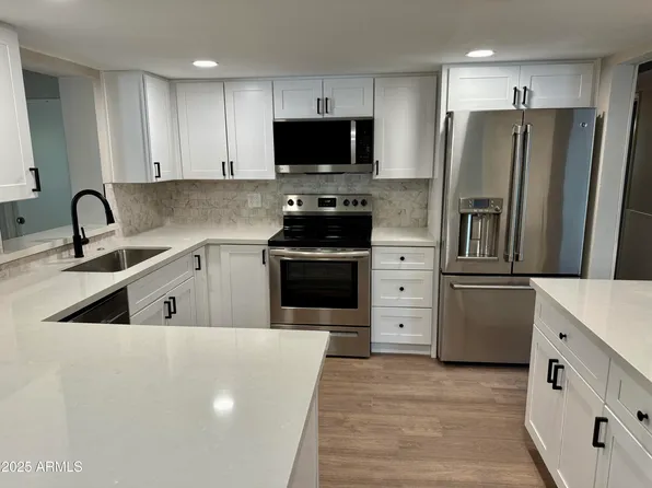 1214 E LAS PALMARITAS Drive, Phoenix, AZ 85020