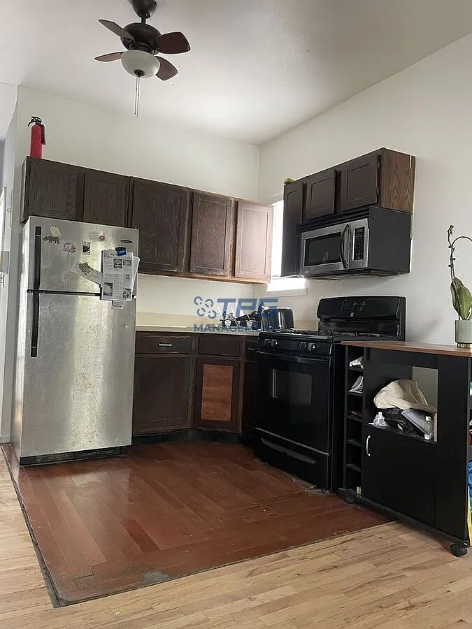 Bright Studio-Style 1BR with Exposed Brick | Jersey City | $1,550 — Photo 2