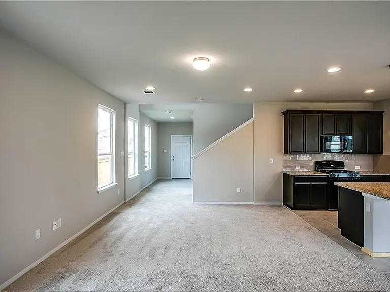11516 Milano Dr — Photo 7