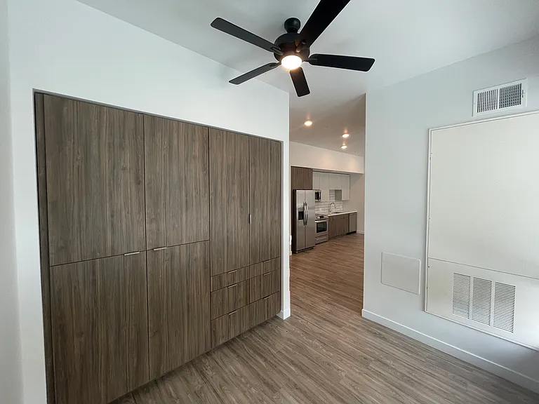 Carraway Apartments — Photo 46