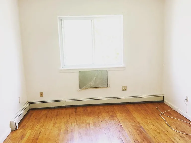 4334 Baychester Ave #3 — Photo 3