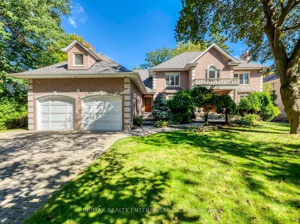 1599 Glenburnie Rd, Mississauga, ON L5G 3C9