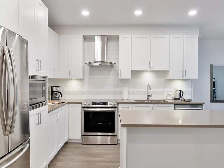 4690 Hawk Ln #220 — Photo 7
