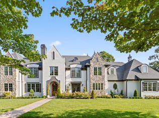 2313 Dogwood Grove Cir, Signal Mountain, TN 37377