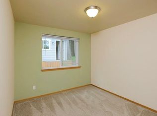 2374 Cliff St, Pt Townsend, WA 98368