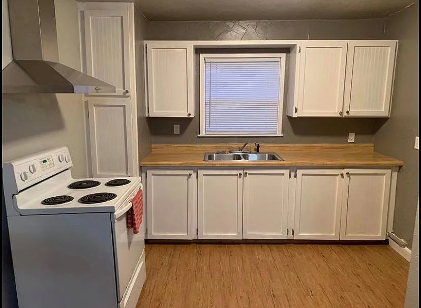 728 County Road 805A — Photo 2