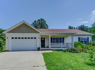 206 Moody Ave, Candler, NC 28715