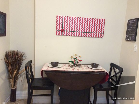2nd image of 431 27th Ave APT 3R