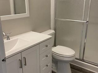 2804 Del Prado Dr, Indianapolis, IN