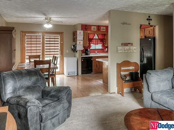 3rd image of 7706 Briar Ct