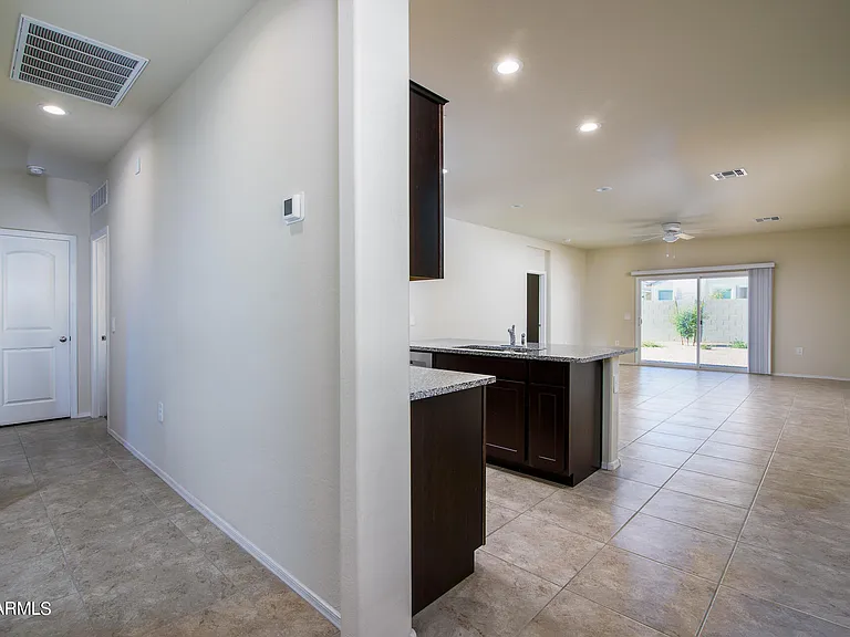 35445 W San Alvarez Ave — Photo 3
