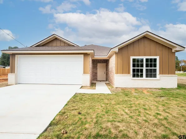 309 Stevens St, Gilmer, TX 75645