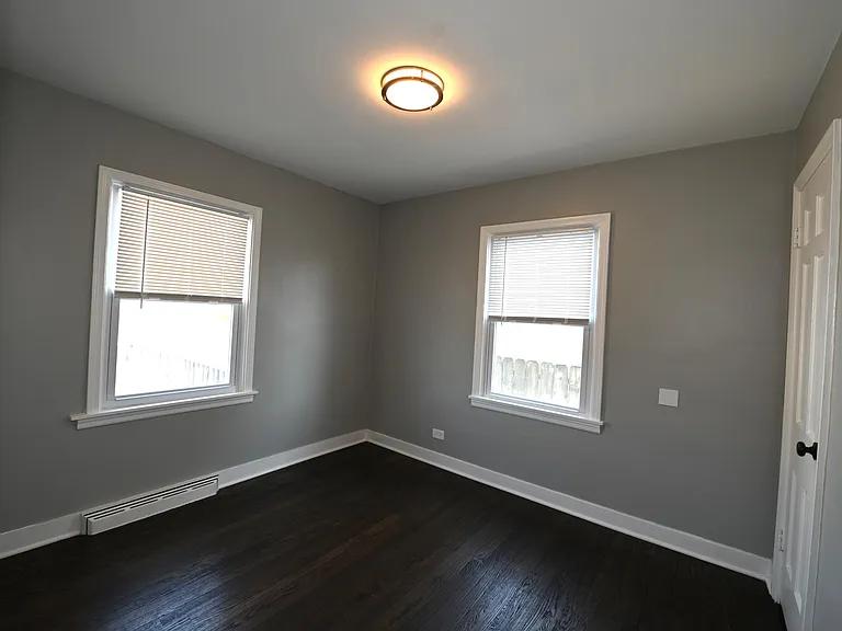 2911 Gibson Pl — Photo 6