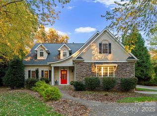 6011 Hunter Ln, Matthews, NC 28104