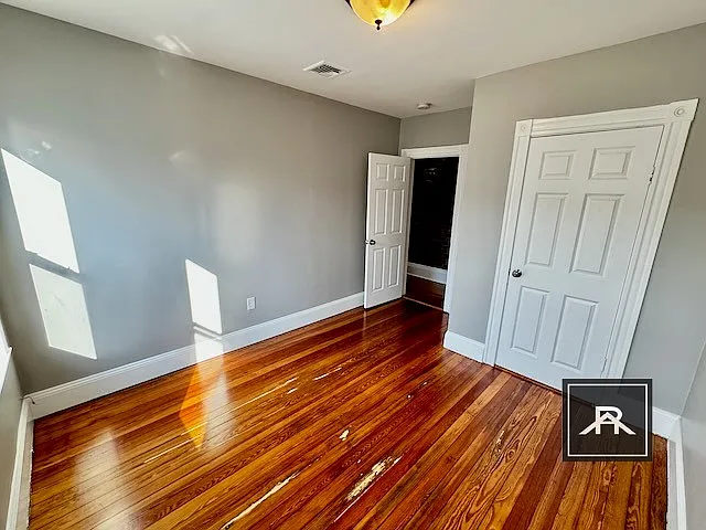 35 Adamson St #2 — Photo 12