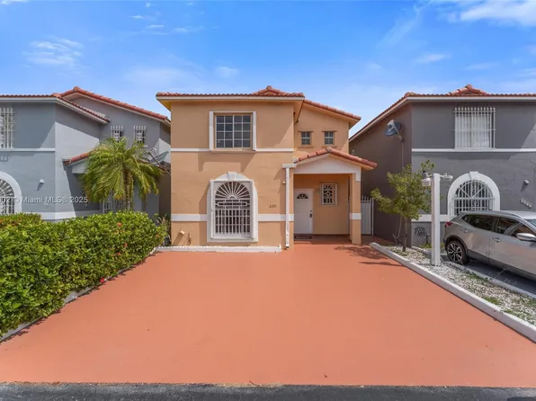 7211 W 24th Ave APT 2251, Hialeah, FL 33016
