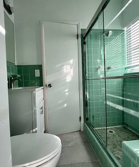 2801 W Canal St N — Photo 8